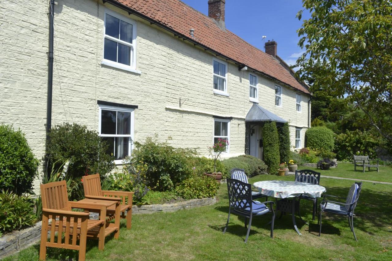 The Lawns Tea Room And B&B Ashcott Exterior foto