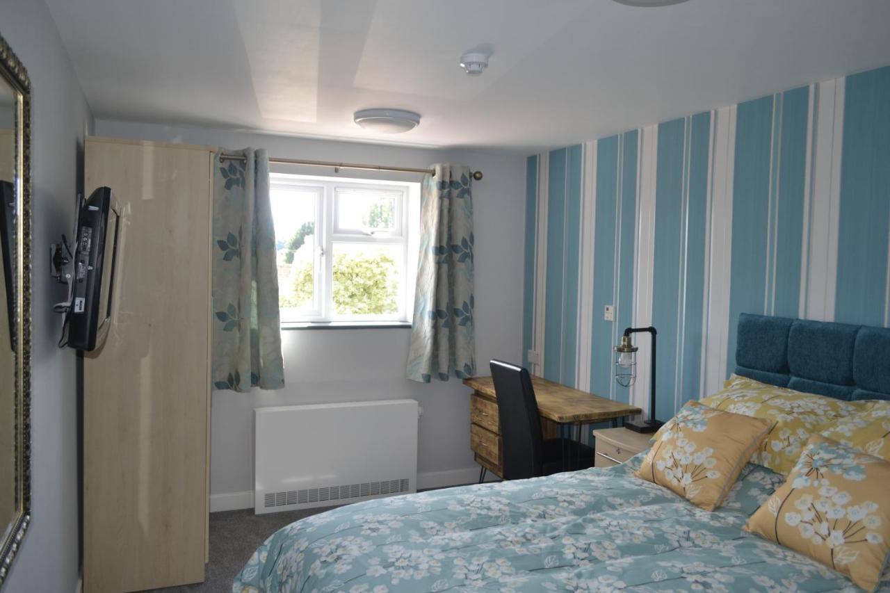 The Lawns Tea Room And B&B Ashcott Exterior foto